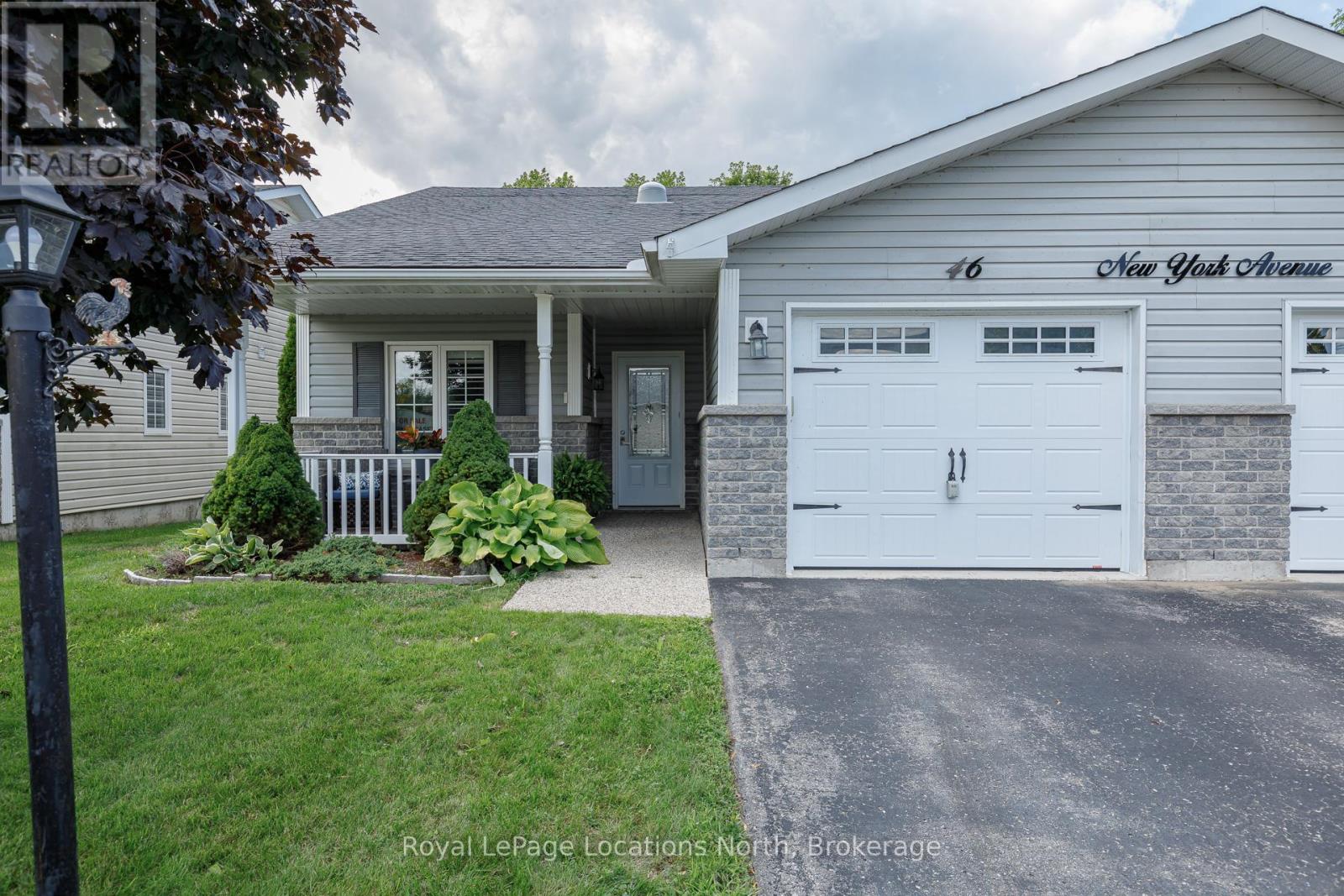 46 New York Ave, Wasaga Beach, ON L9Z 3A8