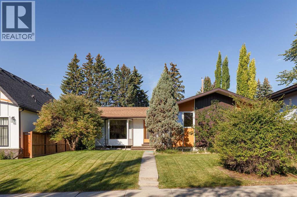 2631 Lionel Cres SW, Calgary, AB t3e 6b1