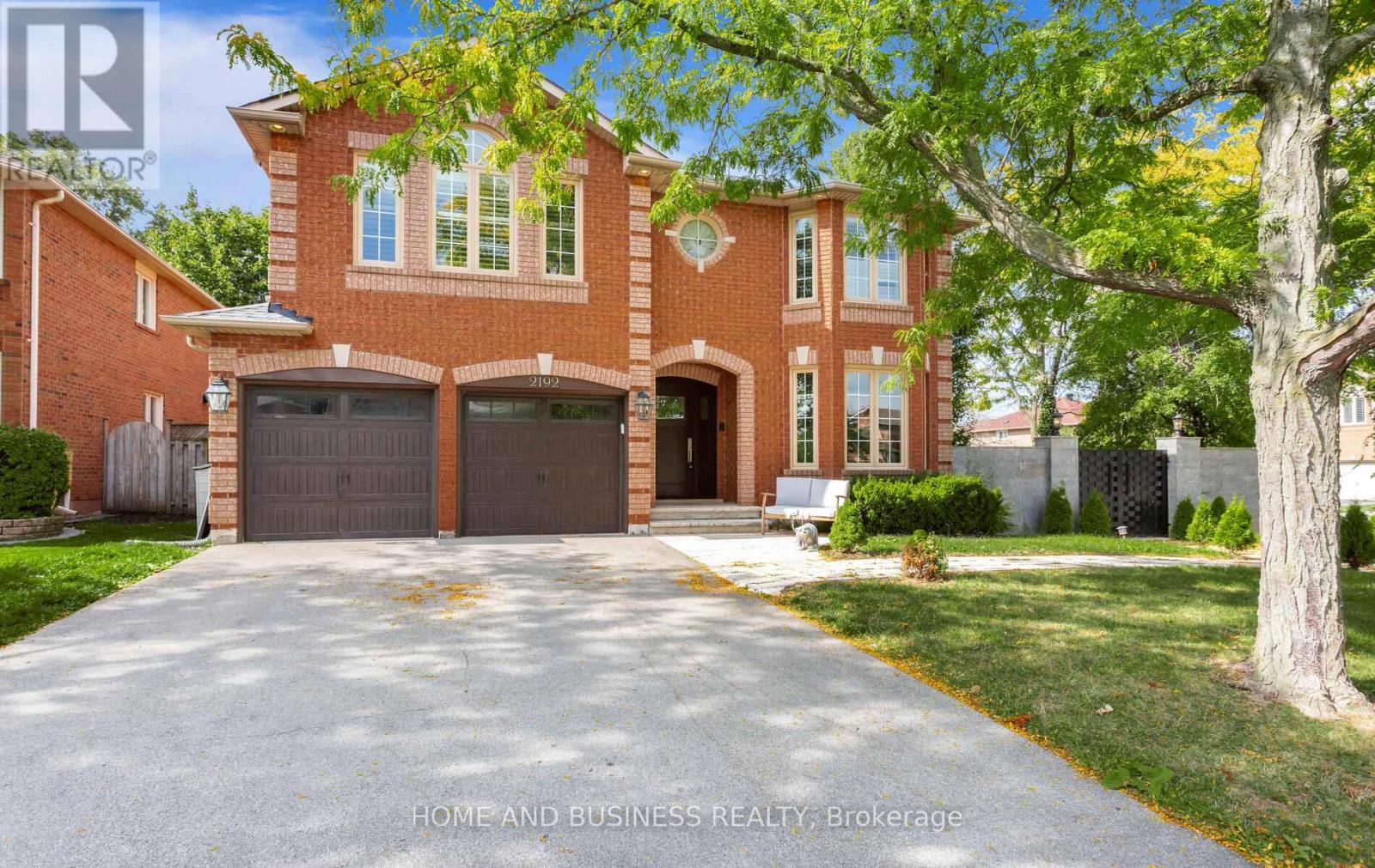 2192 Oakmead Blvd, Oakville, ON L6H 6B4