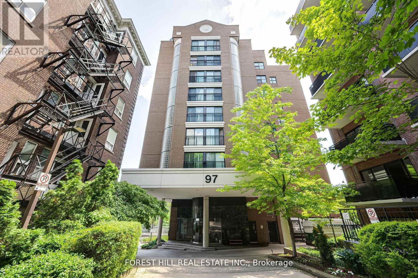 804 97 Lawton Blvd, Toronto, ON M4V 1Z6