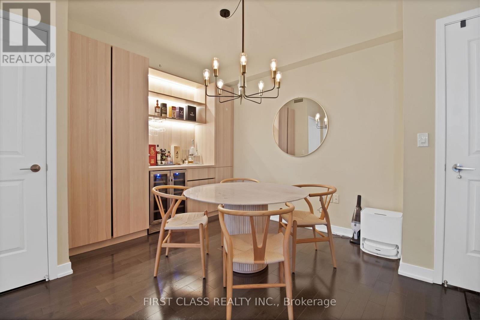 3309 1 The Esplanade Ave, Toronto, ON M5E 0A8