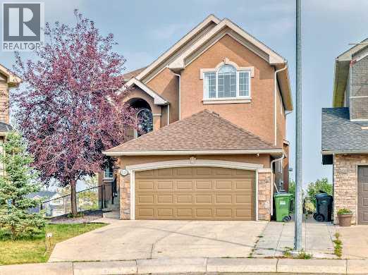 233 Pantego Rd NW, Calgary, AB T3K 0B9