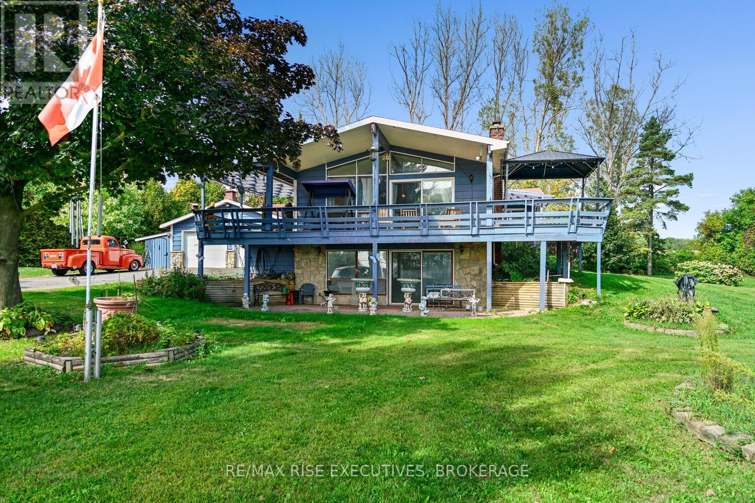 1578 County Road 2, Rideau Lakes, ON K0E 1T0