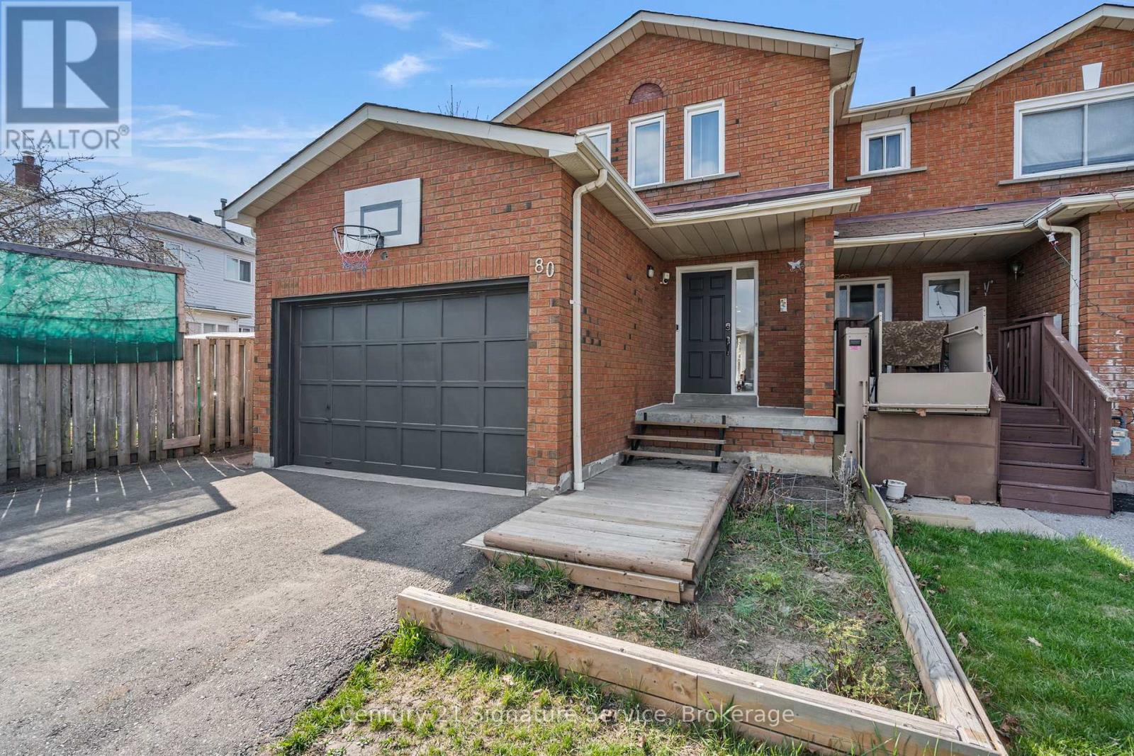 80 Dutch Cres, Brampton, ON L6Y 3X1