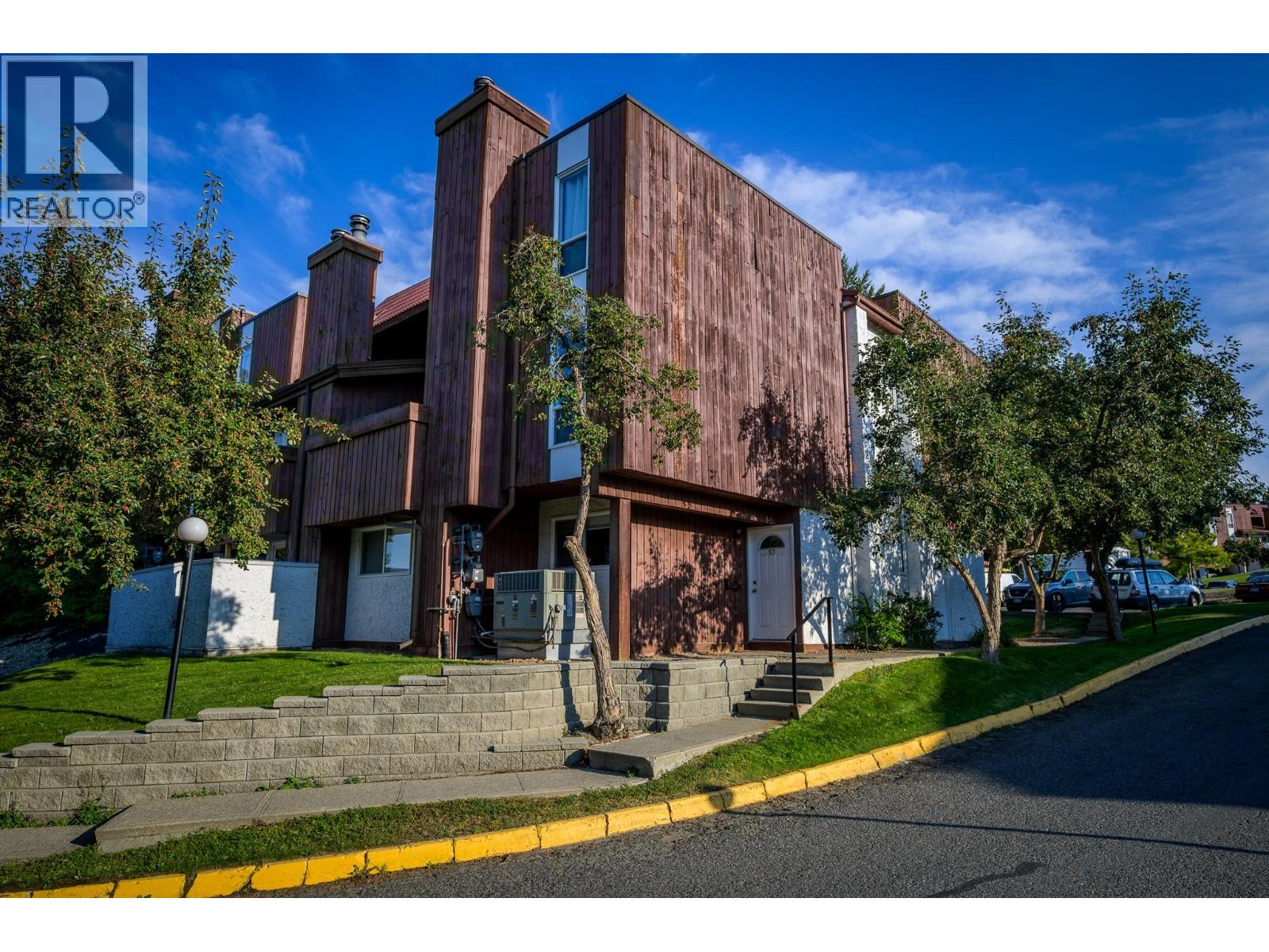 1435 Summit Drive Unit 53, Kamloops, BC V2E 1S4