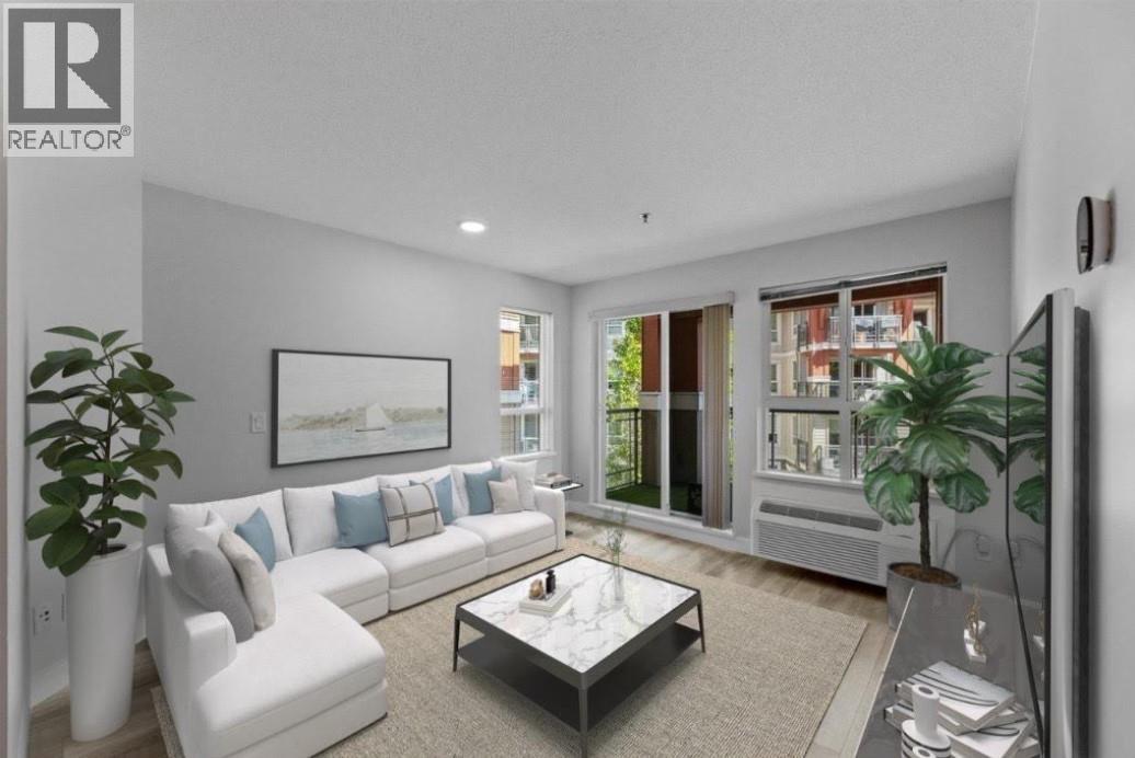 1083 Sunset Drive Unit 319, Kelowna, BC V1Y 9Z1