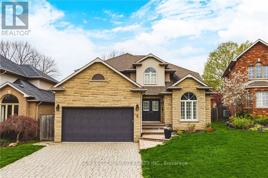 6 Windmill Pl, Hamilton Dundas, ON L9M 6V9