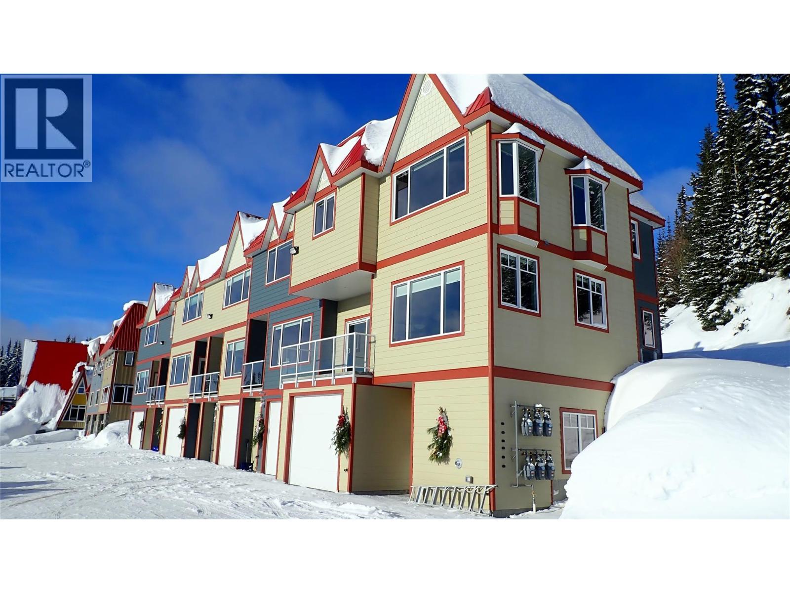 9905 Pinnacles Rd, Silver Star, BC V1B 0S2