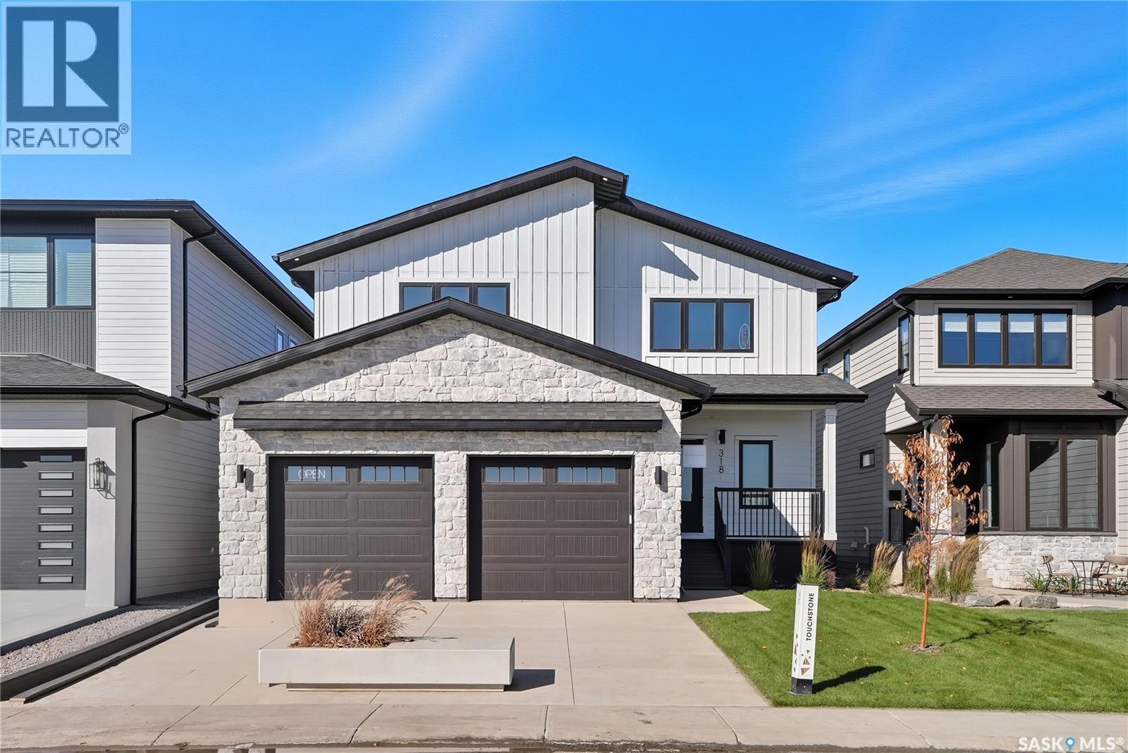 318 Taube Grn, Saskatoon, SK S7V 1M4