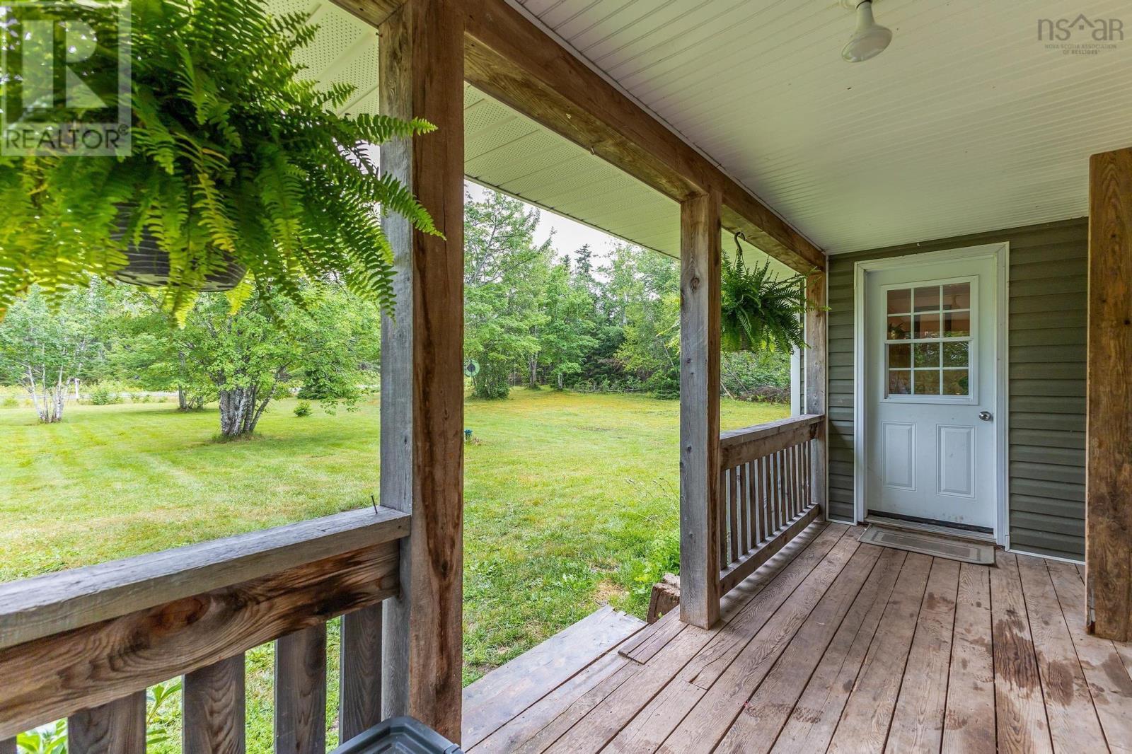 2307 Scotsburn Rd, Plainfield, NS B0K 1R0