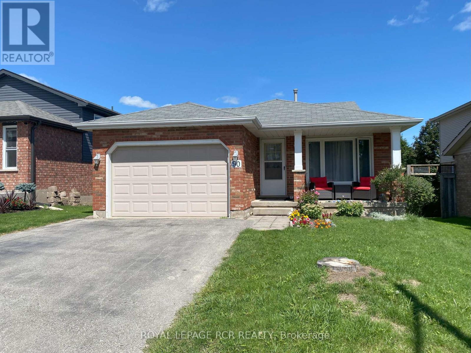 90 Pheasant Ct, Orangeville, ON L9W 4J9