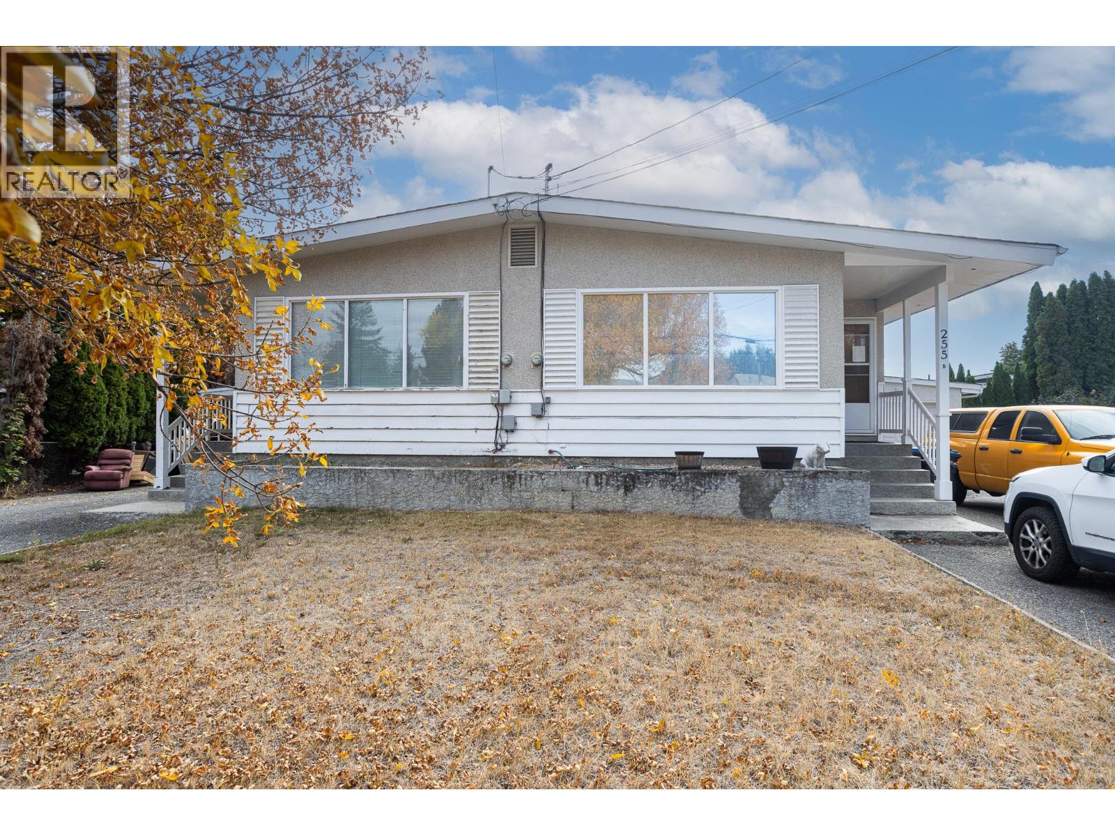 255 Holbrook Rd W, Kelowna, BC V1X 1S1