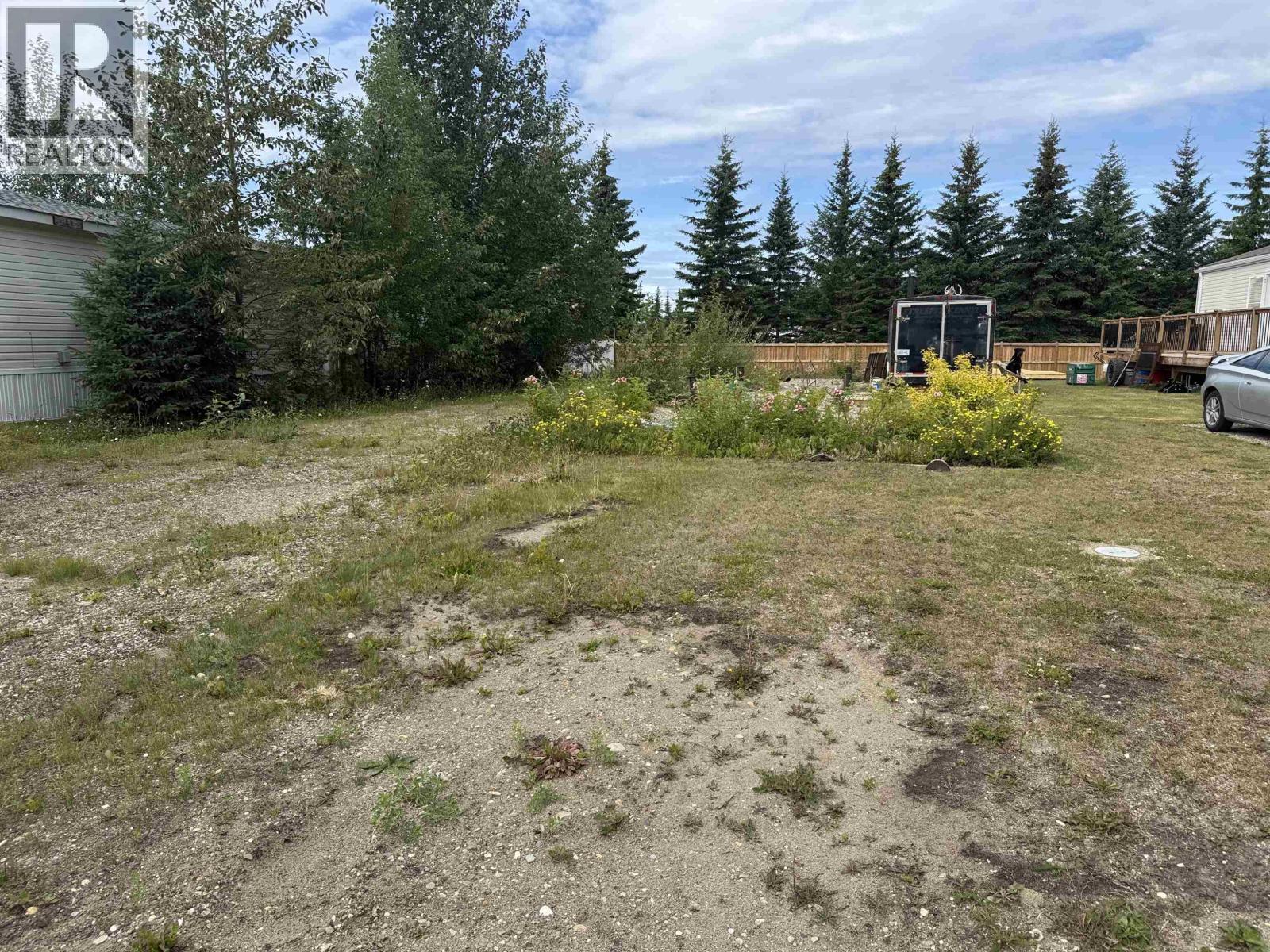 13 Bijoux Dr, Mackenzie, BC V0J 2C0