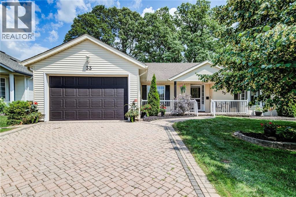 33 Summit Cres, Wilmot, ON N3A 2G3