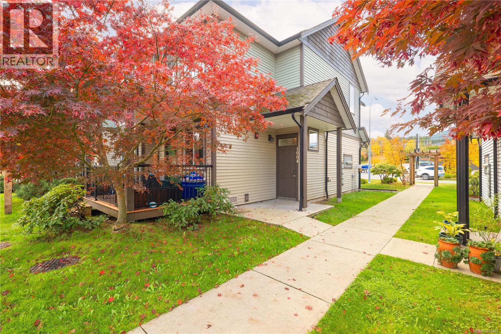 1004 Cassell Pl, Nanaimo, BC V9R 0C9