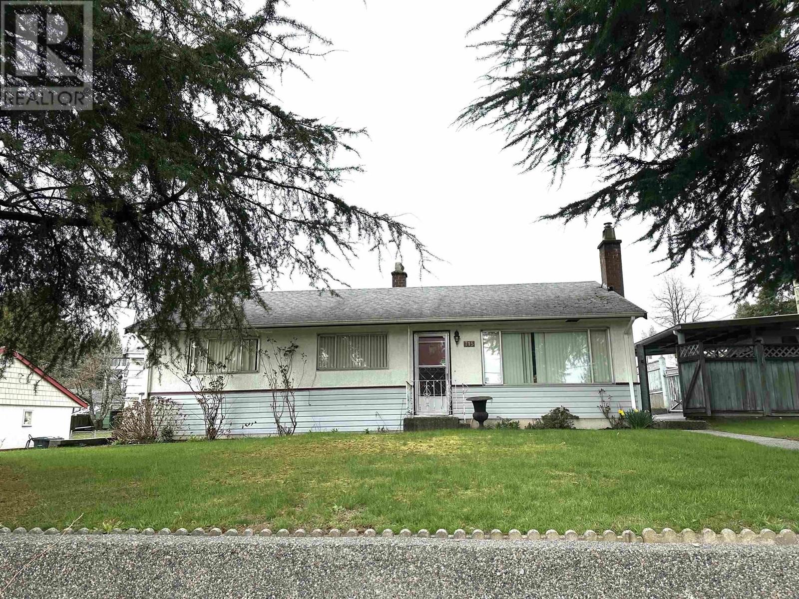 715 Quadling Ave, Coquitlam, BC V3K 1Z9
