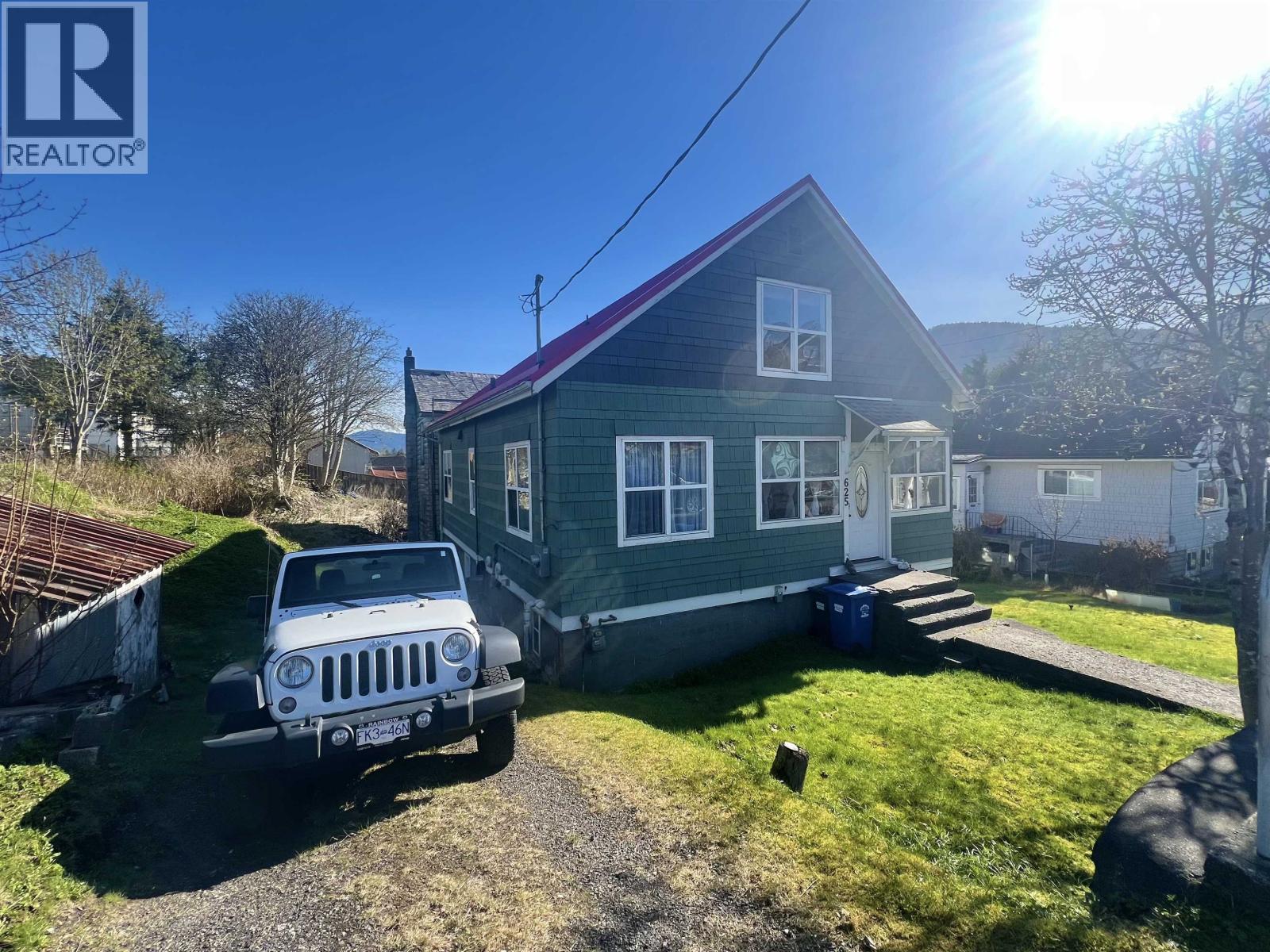 625 Taylor St, Prince Rupert, BC V8J 2P5