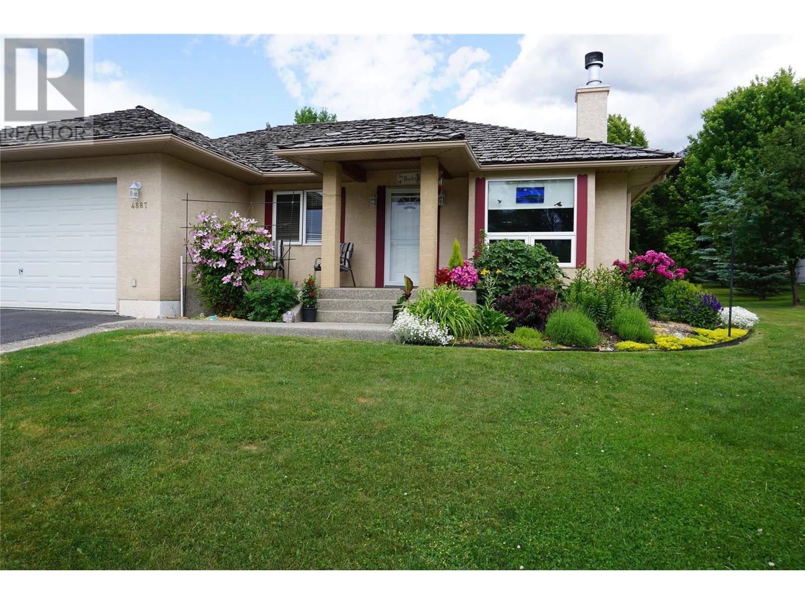 4887 Glen Eagle Dr, Fairmont Hot Springs, BC V0B 1L1
