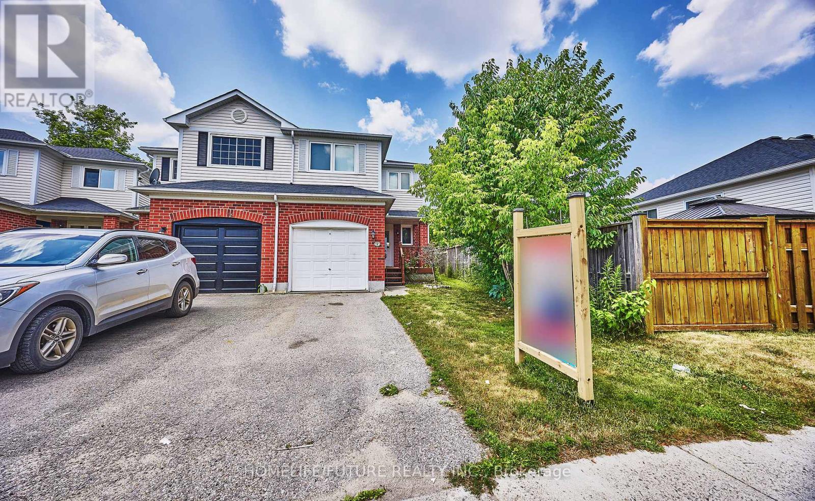 6 Pickett Cres, Barrie, ON L4N 8B8