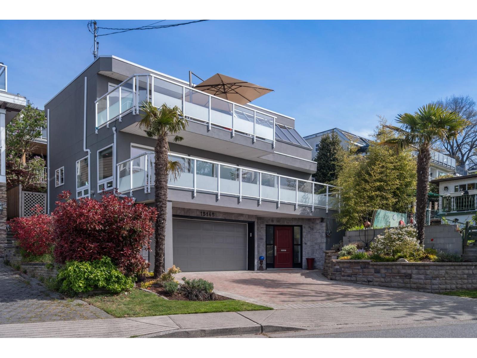 15145 Victoria Ave, White Rock, BC V4B 1G5