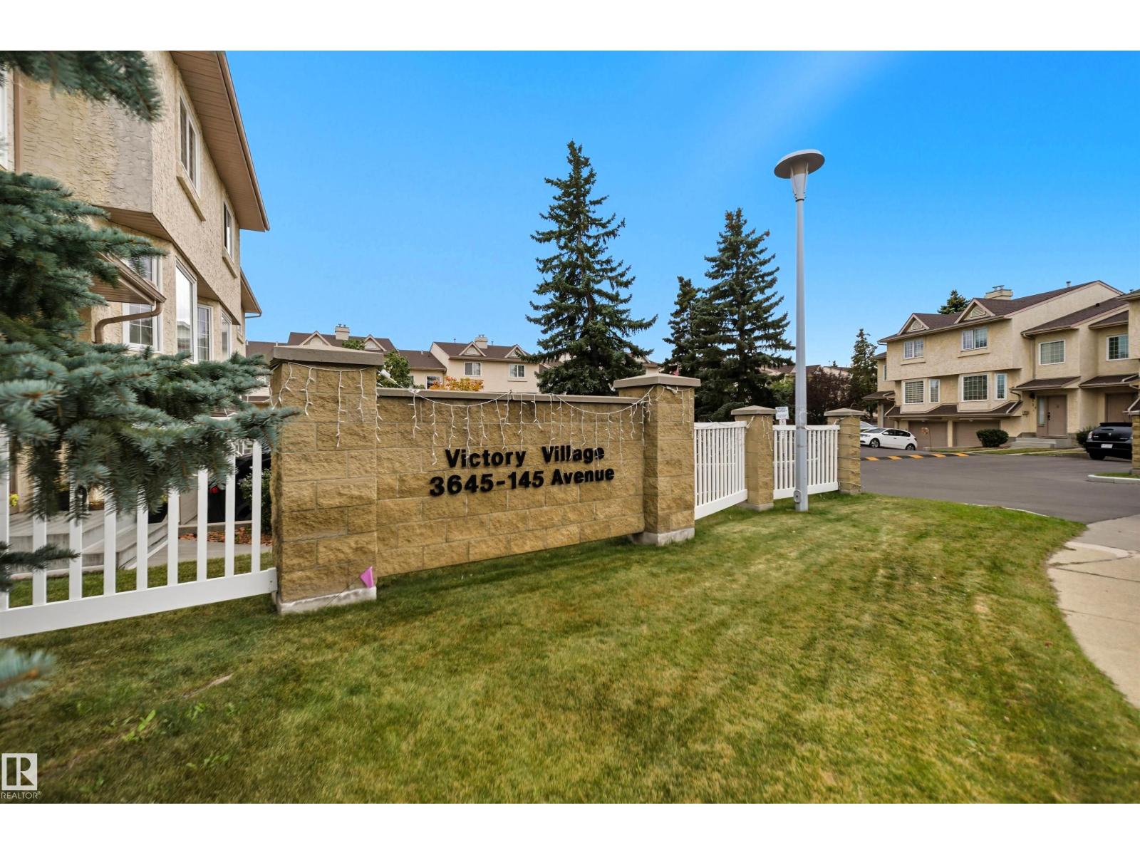 3645 145 Avenue Northwest #unit 19, Edmonton, AB T5Y 2S3