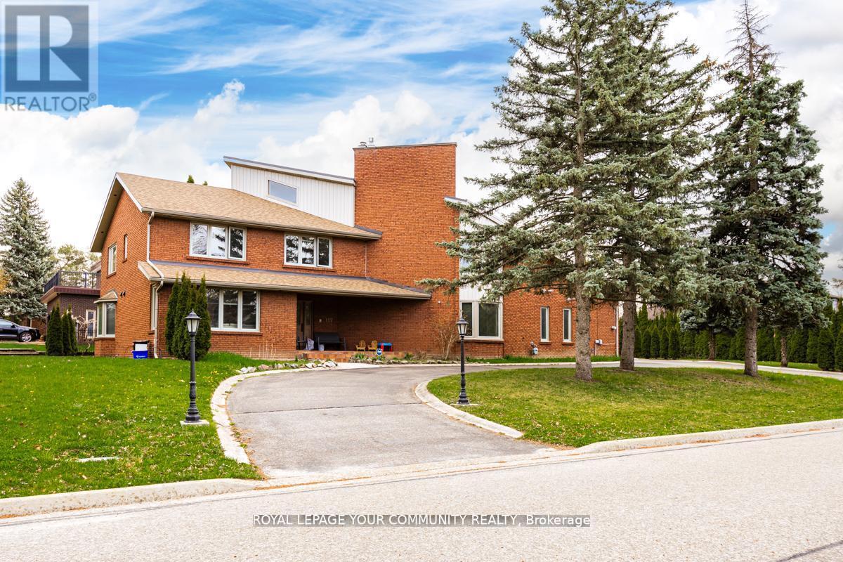 117 Hayhoe Ave, Vaughan East Woodbridge, ON L4L 1S5