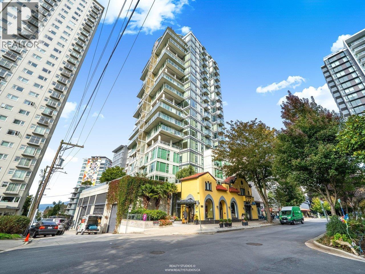1221 Bidwell Street Unit 905, Vancouver, BC V6G 0B1