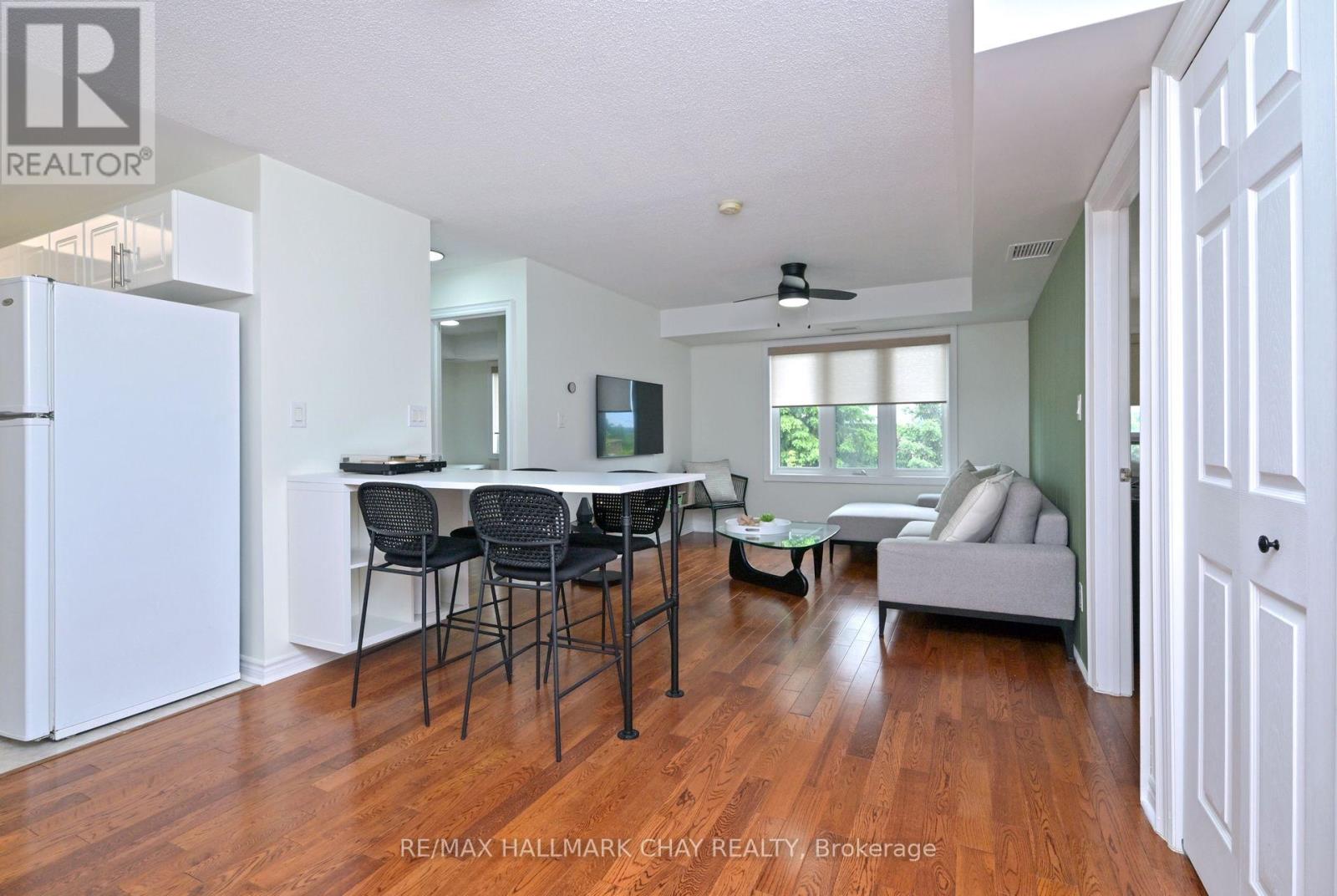 308 500 Mapleview Dr, Barrie, ON L4N 6C3