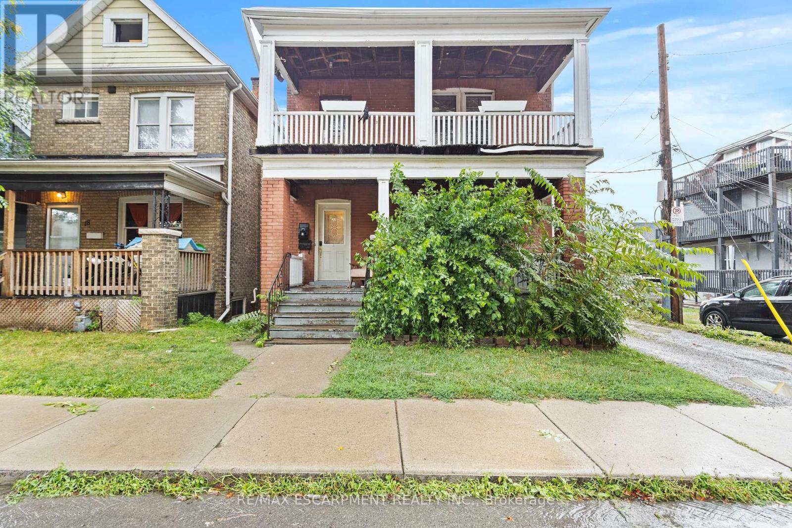 14 Norway Ave, Hamilton, ON L8M 2V7