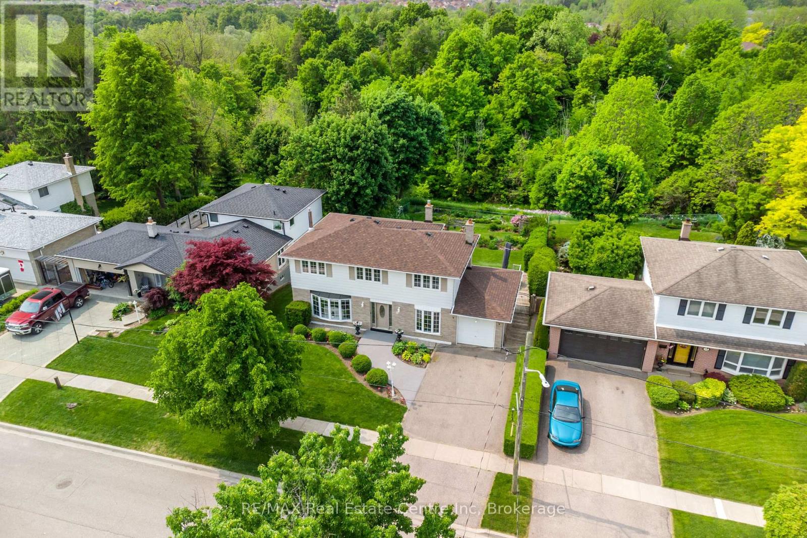29 Stockman Cres, Halton Hills, ON L7G 1J5