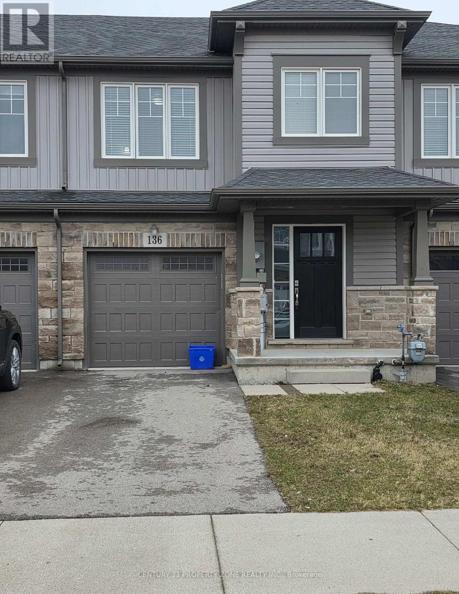 136 Monarch St, Welland Coyle Creek, ON L3C 0G6