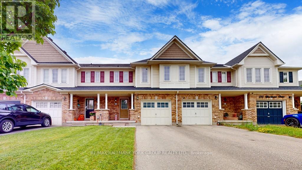 214 Blackburn Dr, Brantford, ON N3T 0C4