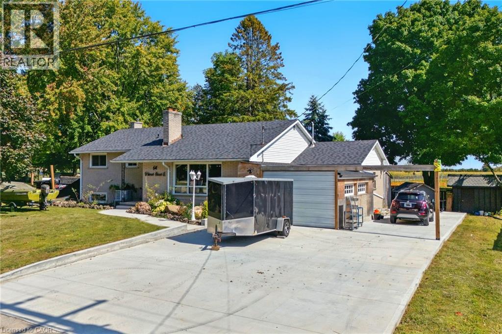 64 Wilmot St S, Blandford-Blenheim, ON N0J 1G0