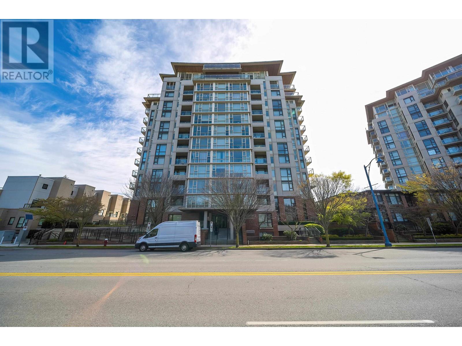 6888 Cooney Road Unit 205, Richmond, BC V6Y 0E1