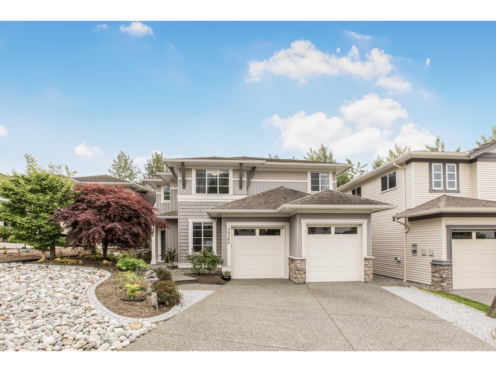 34286 Lukiv Ter, Abbotsford, BC V2S 0E5