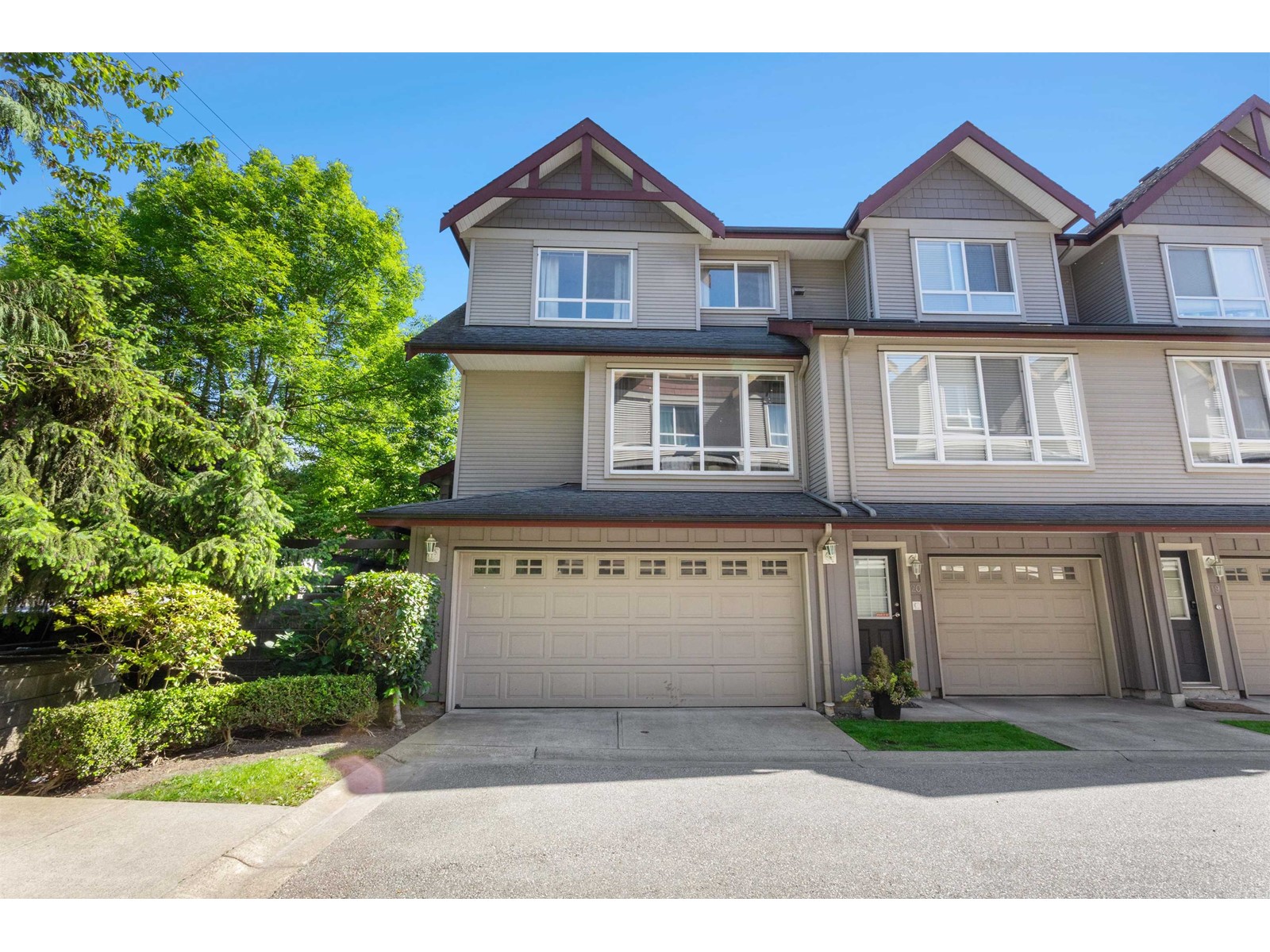 16772 61 Avenue Unit 21, Surrey, BC V3S 4P2