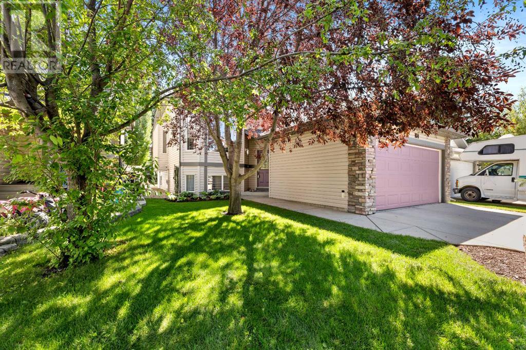 164 Stonegate Close NW, Airdrie, AB T4B 2V2