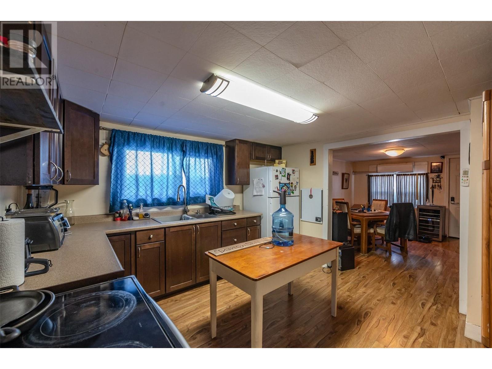 463 Heales Ave, Penticton, BC V2A 1G5