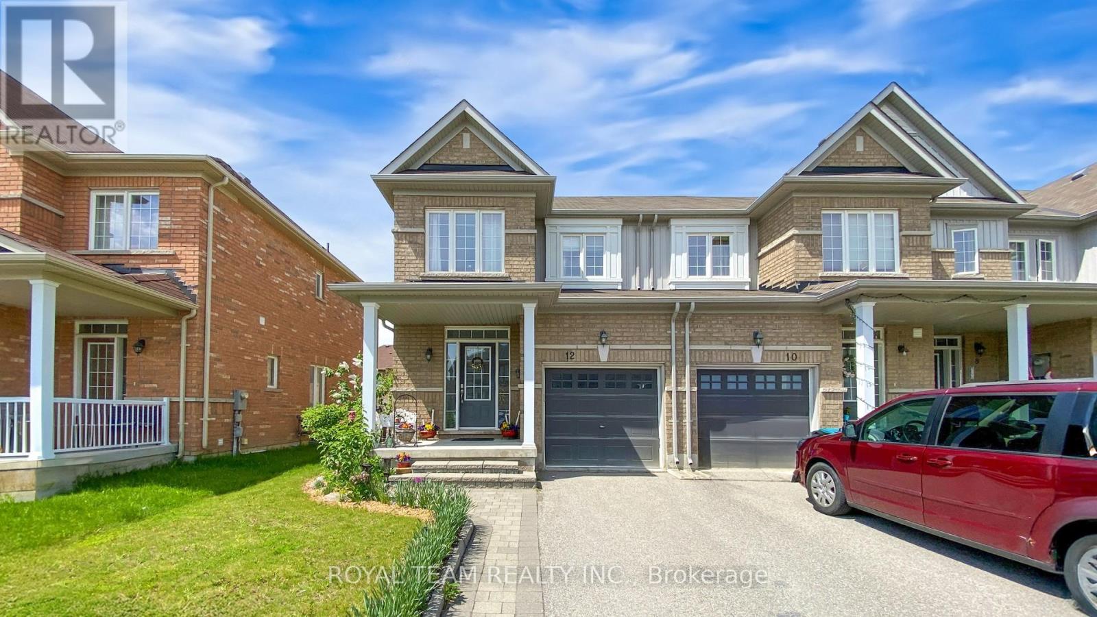 12 Luisa St, Bradford West Gwillimbury, ON L3Z 3A7