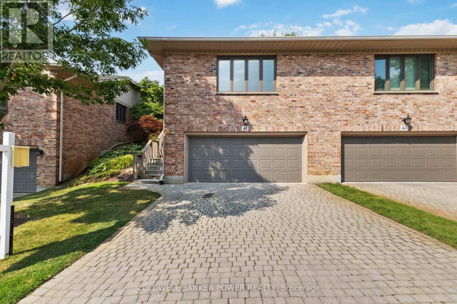 41 30 Doon Dr, London, ON N5X 3X2