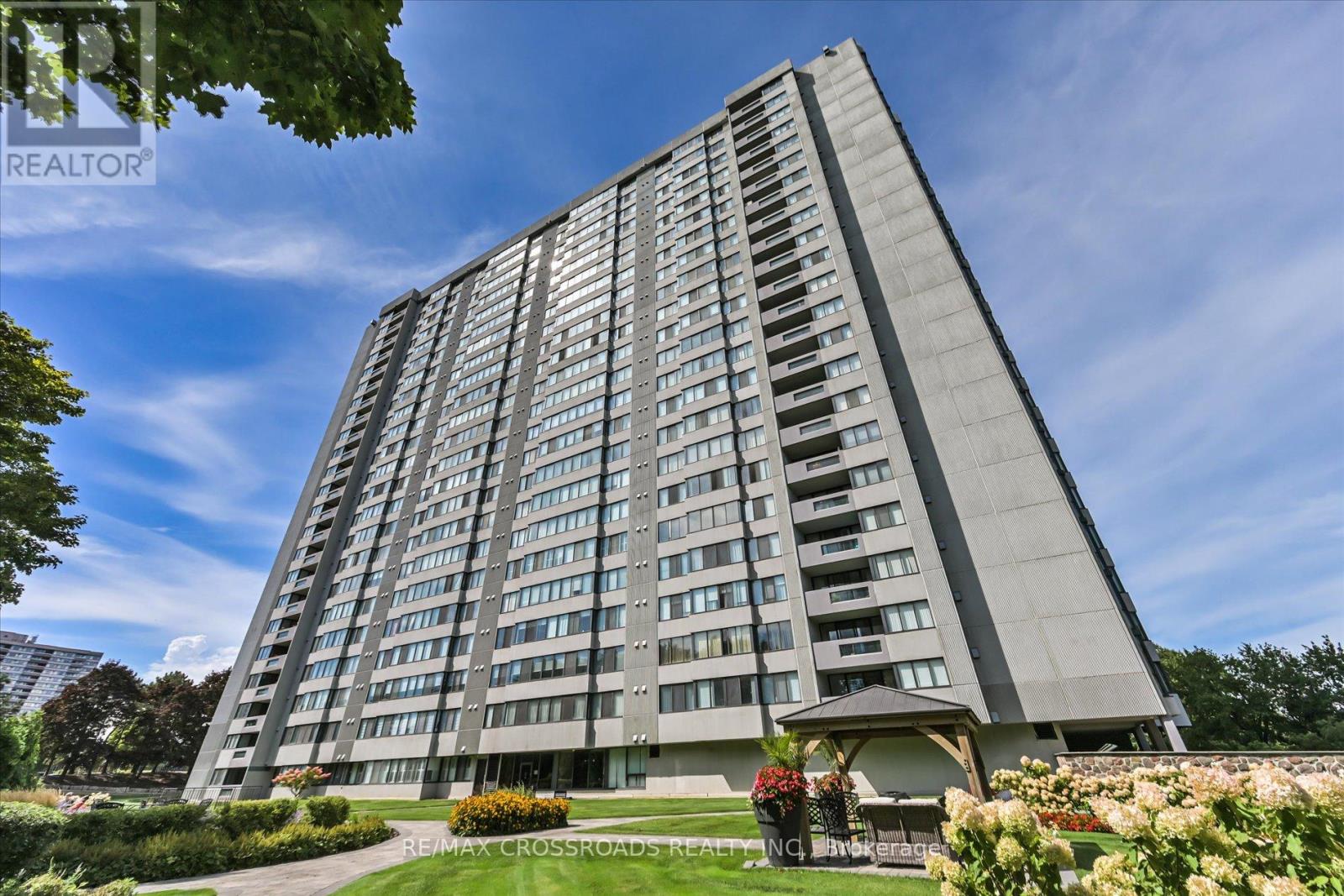308 2330 Bridletowne Cir, Toronto, ON M1W 3P6
