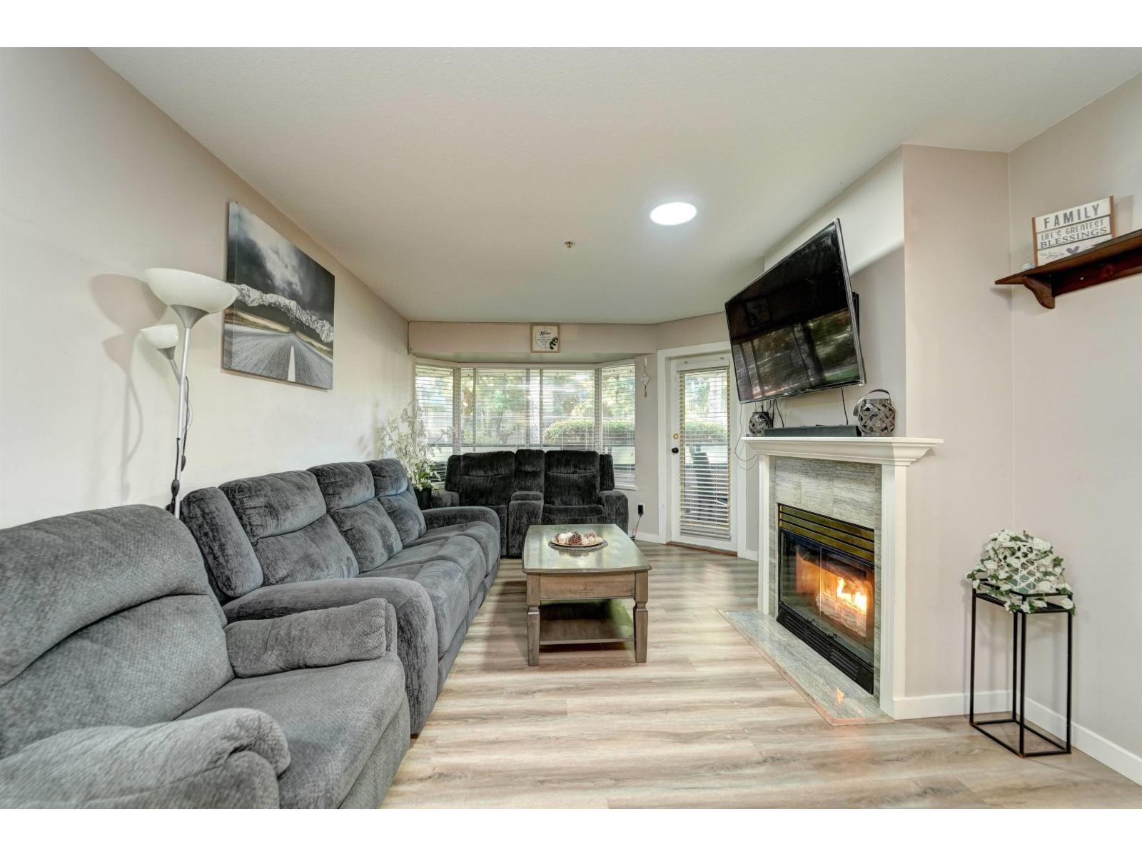2964 Trethewey Street Unit 116, Abbotsford, BC V2T 6P4