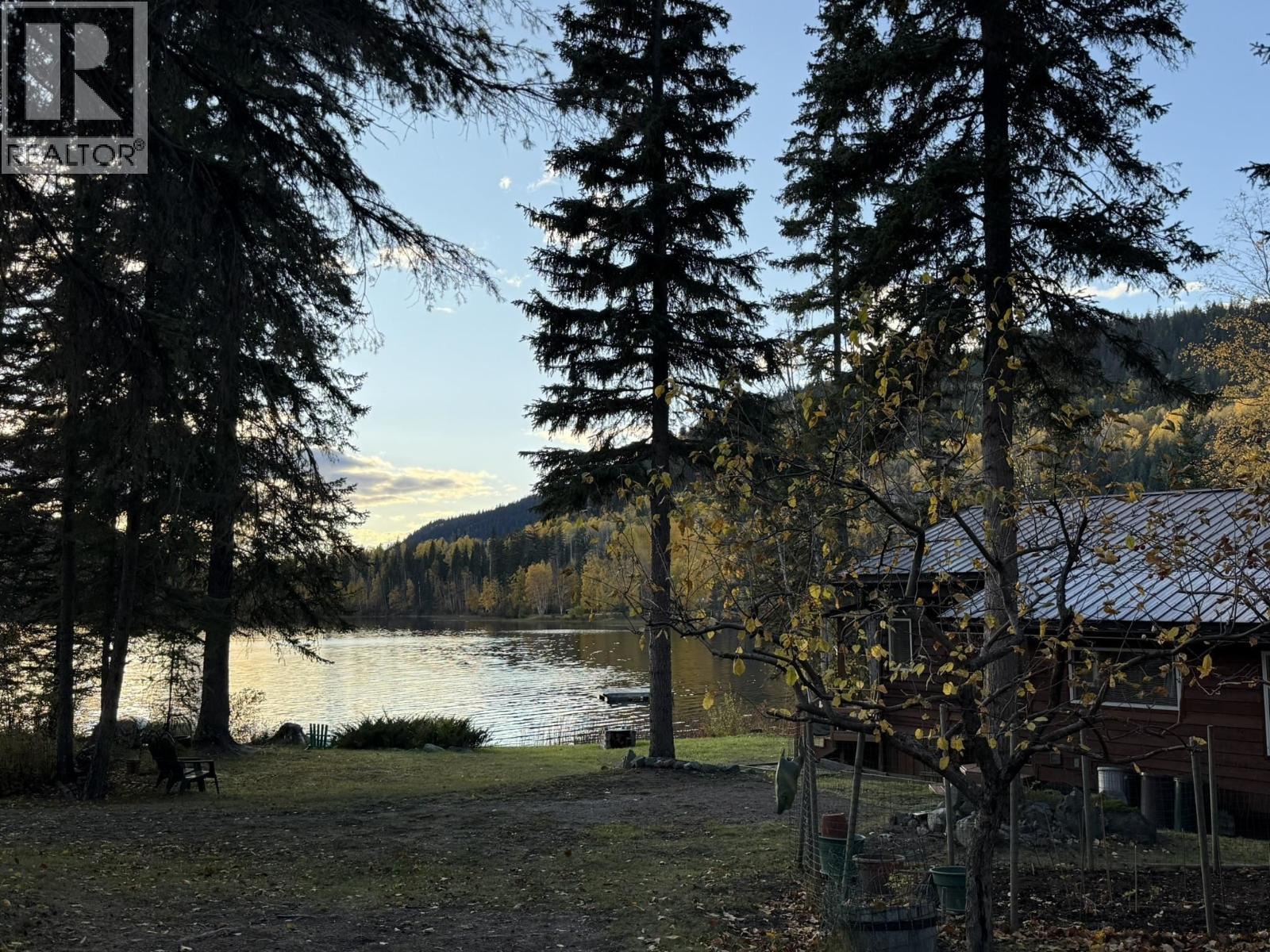 3548 Sellars Rd 100 Mile House Bc Rd, 100 Mile House, BC V0K 1L0
