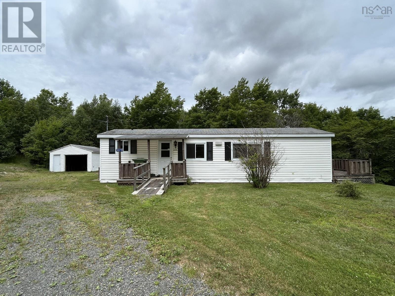1079 Welch Br, Wolfville, NS B4P 2R1