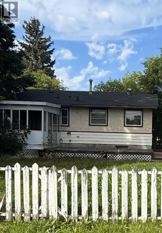 46 Street Unit 5423, Whitecourt, AB T7S 1G6