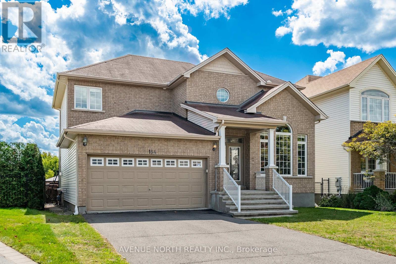 184 Felicity Cres, Ottawa, ON K1W 0C2