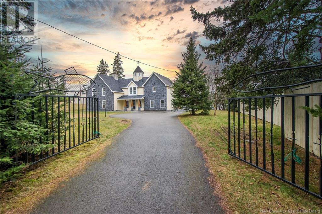 76 Holland Rd, Seeleys Cove, NB E5H 2G4