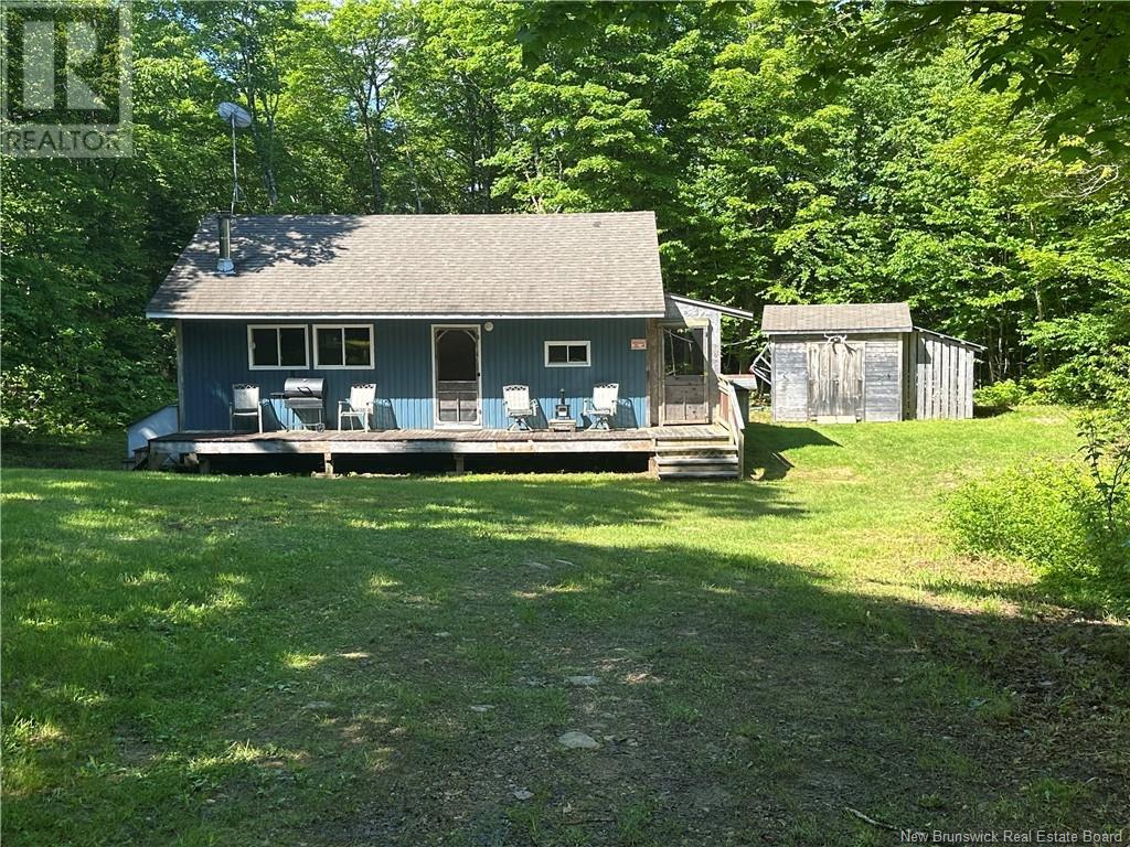 159 W Valley Rd, Renous, NB E9E 0B6