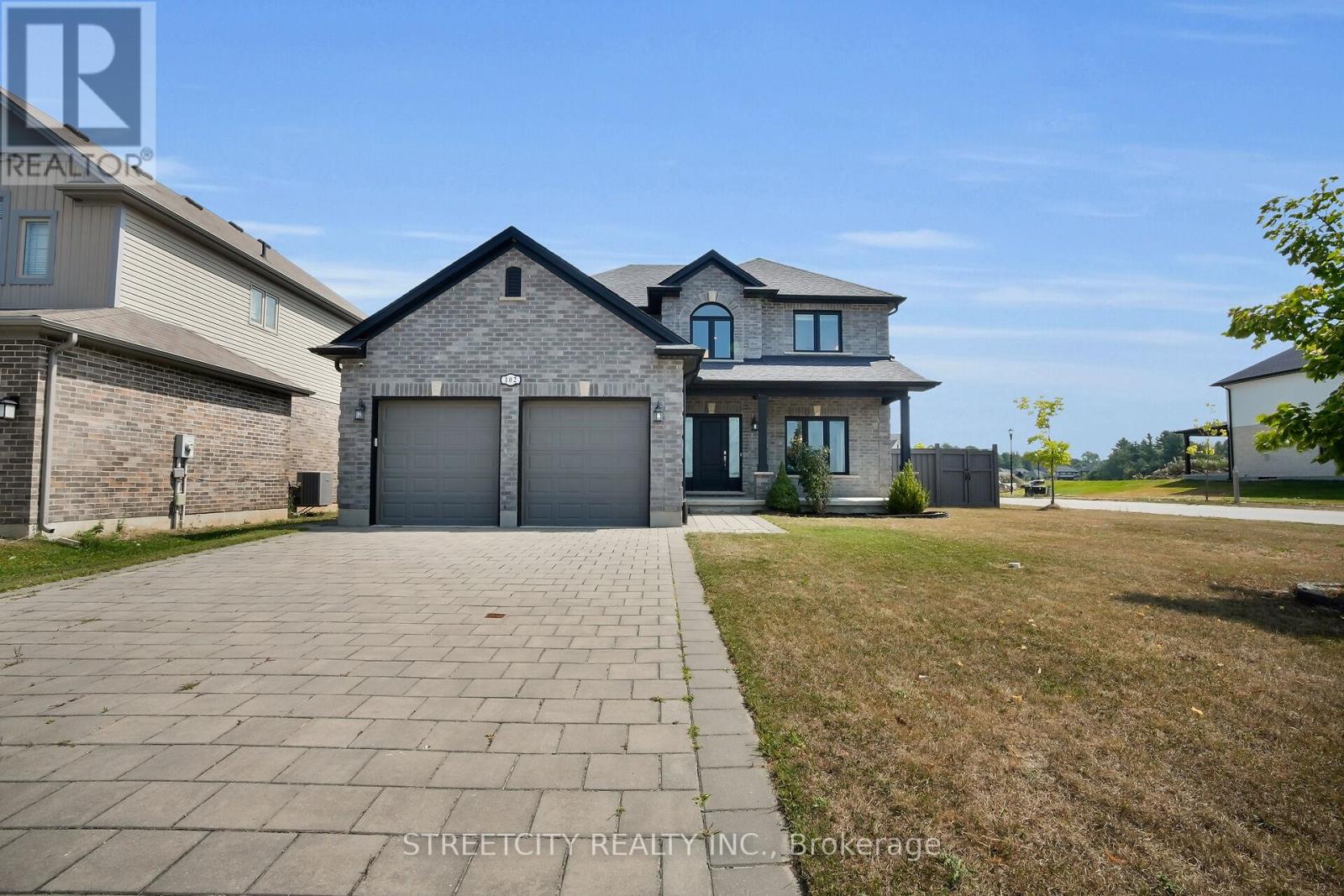 102 Timberwalk Trl, Middlesex Centre, ON N0M 2A0