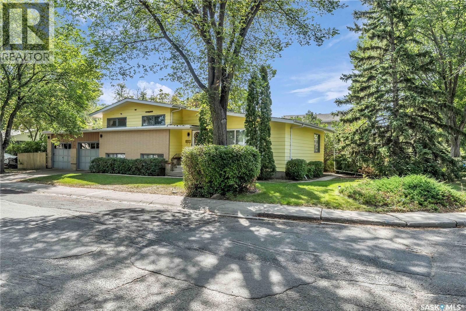 73 Tibbits Rd, Regina, SK S4S 1N5